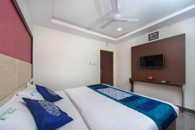 Famous Residency Hotel Tiruchirappalli Luaran gambar